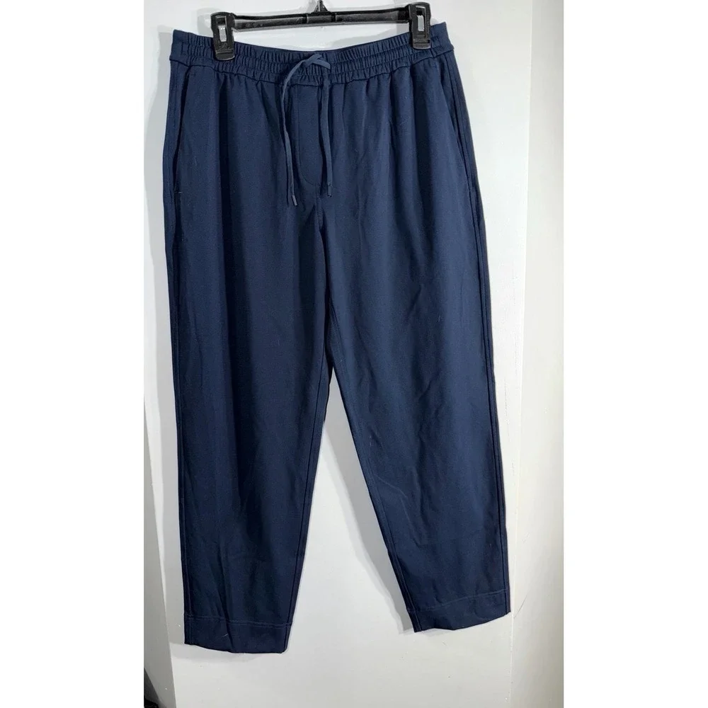 Lululemon Tapered Leg Mid Rise Pant 7/8 Length Luxtreme women's medium navy - Picture 1 of 7